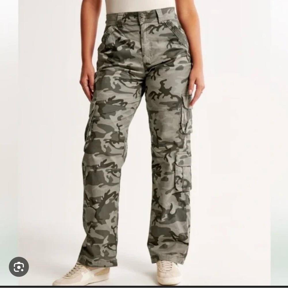 Abercrombie and fitch Camo Cargo Pants
